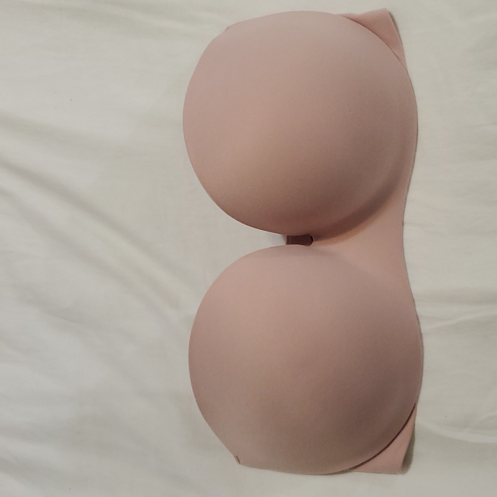 32DDD NEW Blush Strapless BRA